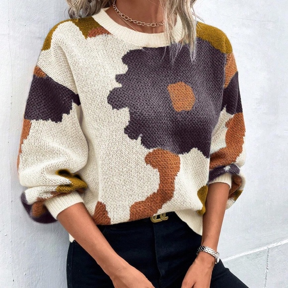 Cozy Floral Print Oversized Sweater Top - Picture 2 of 7
